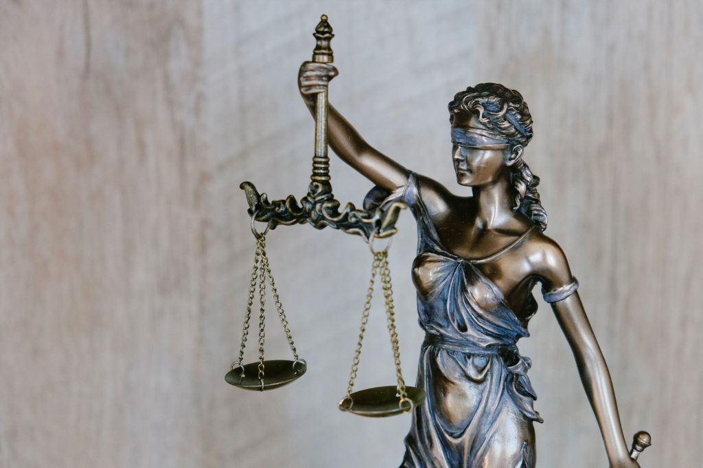 avocat-d-affaire-2