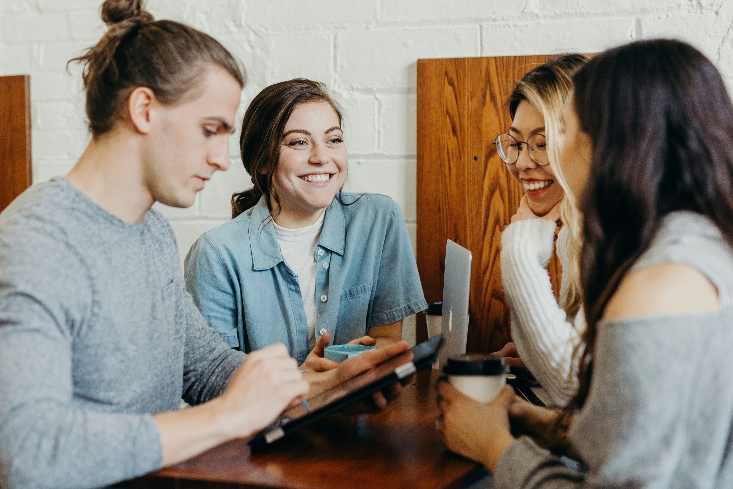 développez vos compétences en matière de leadership d'équipe et apprenez à motiver et à guider votre équipe vers le succès.