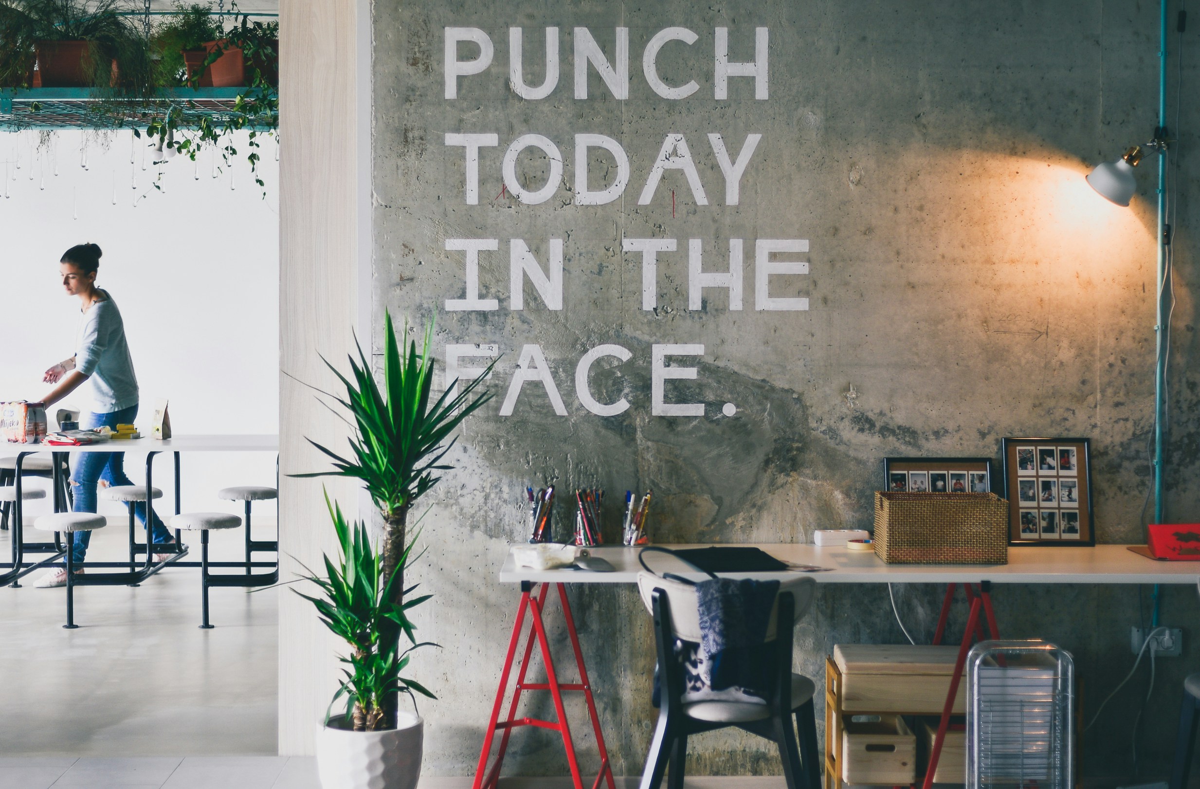 découvrez l'univers de l'entrepreneuriat et trouvez l'inspiration pour lancer votre propre entreprise grâce à nos articles et conseils.